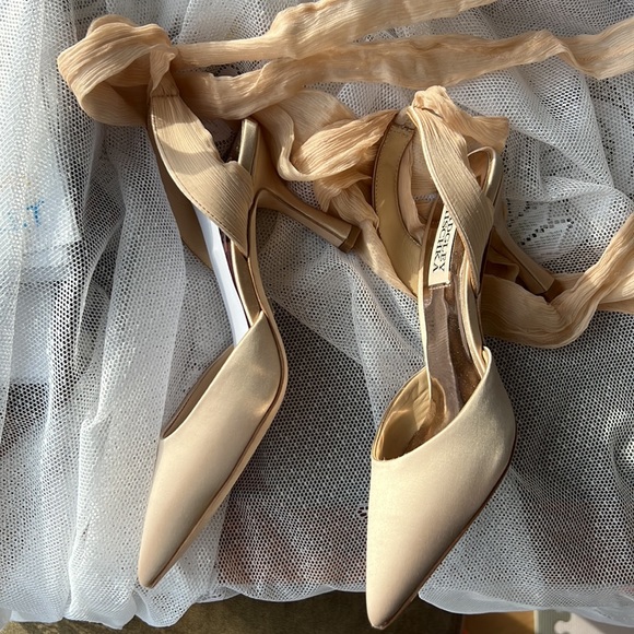Badgley Mischka Blaze Satin Bow Stilettos in Latte - Picture 7 of 7